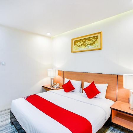 Oyo 489 Casa Mia Hotel Suites General Santos City Exteriör bild