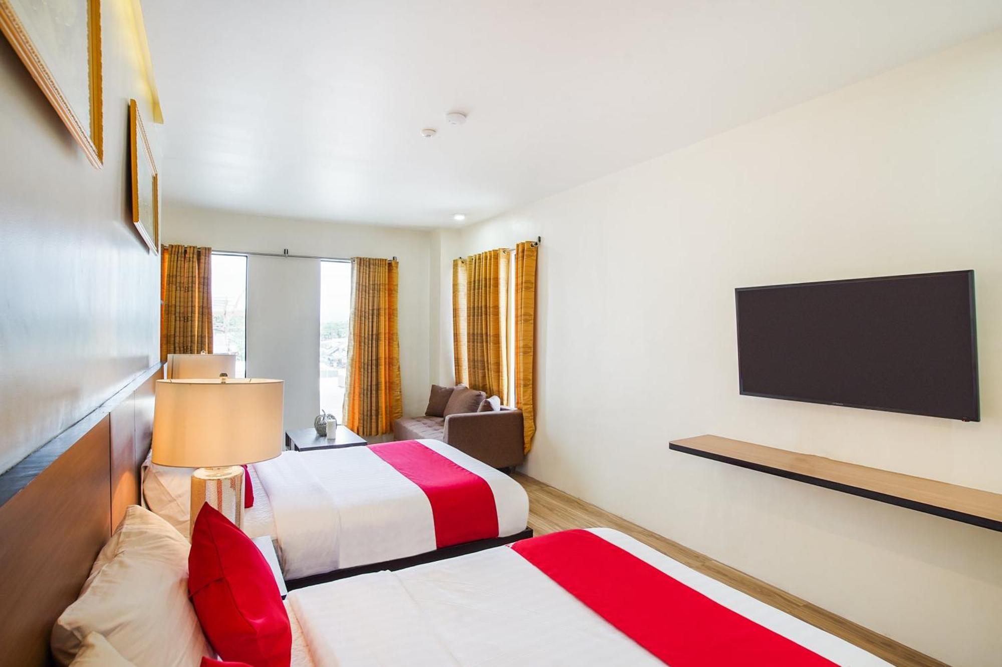 Oyo 489 Casa Mia Hotel Suites General Santos City Exteriör bild