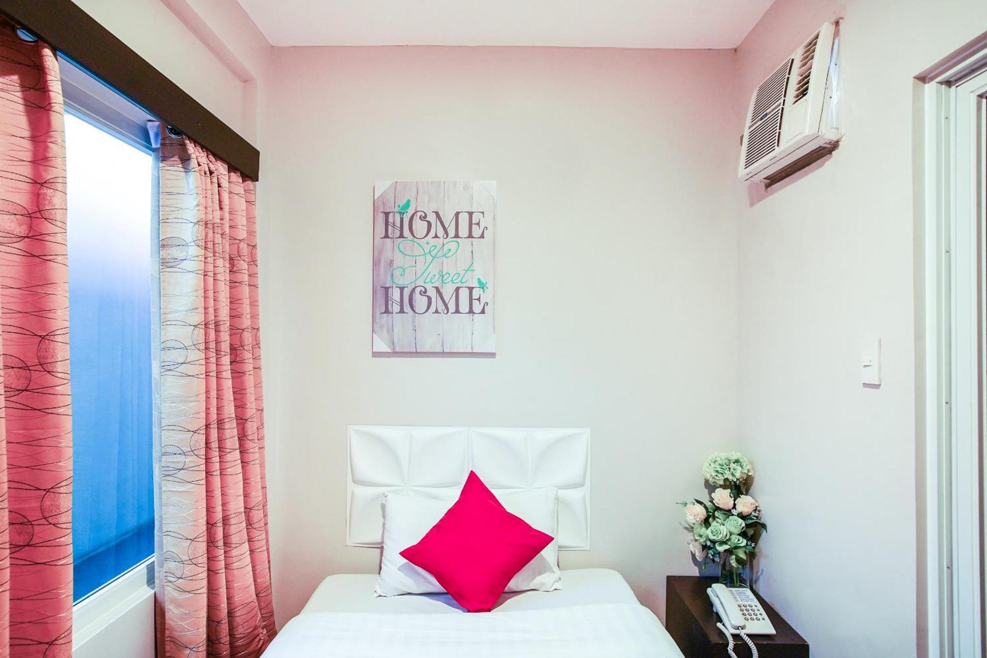 Oyo 489 Casa Mia Hotel Suites General Santos City Exteriör bild