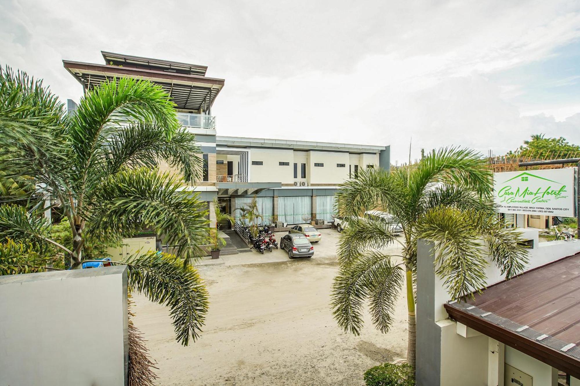 Oyo 489 Casa Mia Hotel Suites General Santos City Exteriör bild