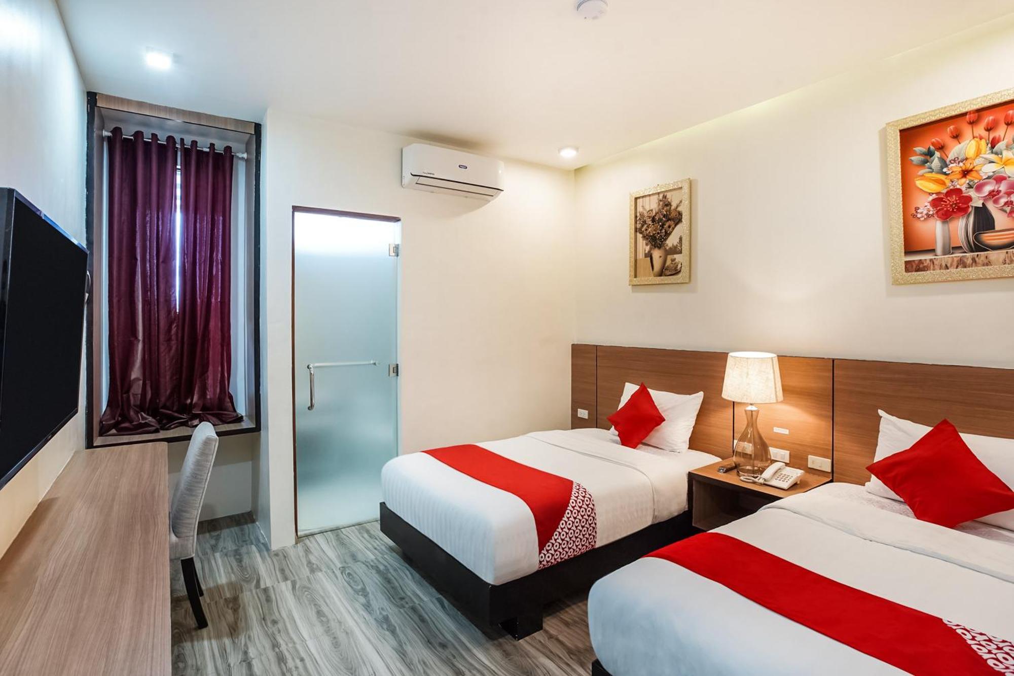 Oyo 489 Casa Mia Hotel Suites General Santos City Exteriör bild