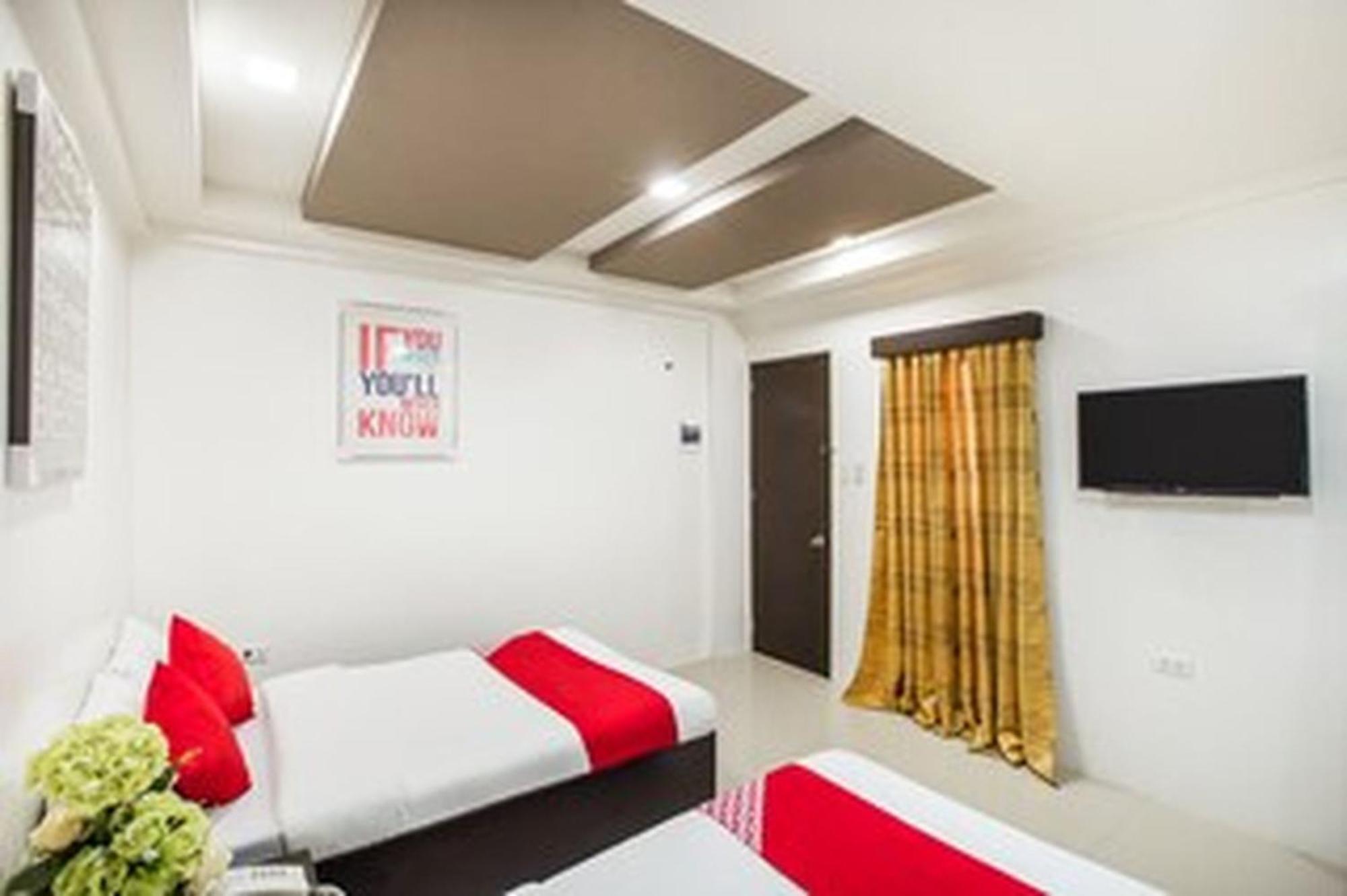 Oyo 489 Casa Mia Hotel Suites General Santos City Exteriör bild